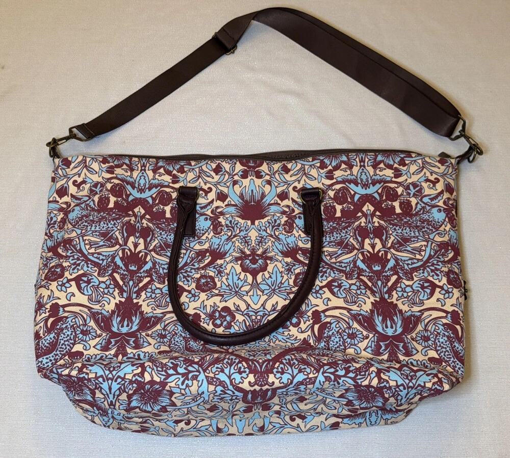 Lulu Dharma Weekender Bag Shoulder And Cross Body Straps Excellent Condition